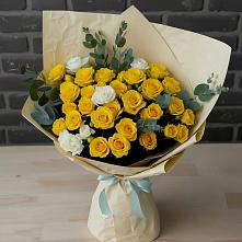 Букет цветов из:  Розы в Мекенской