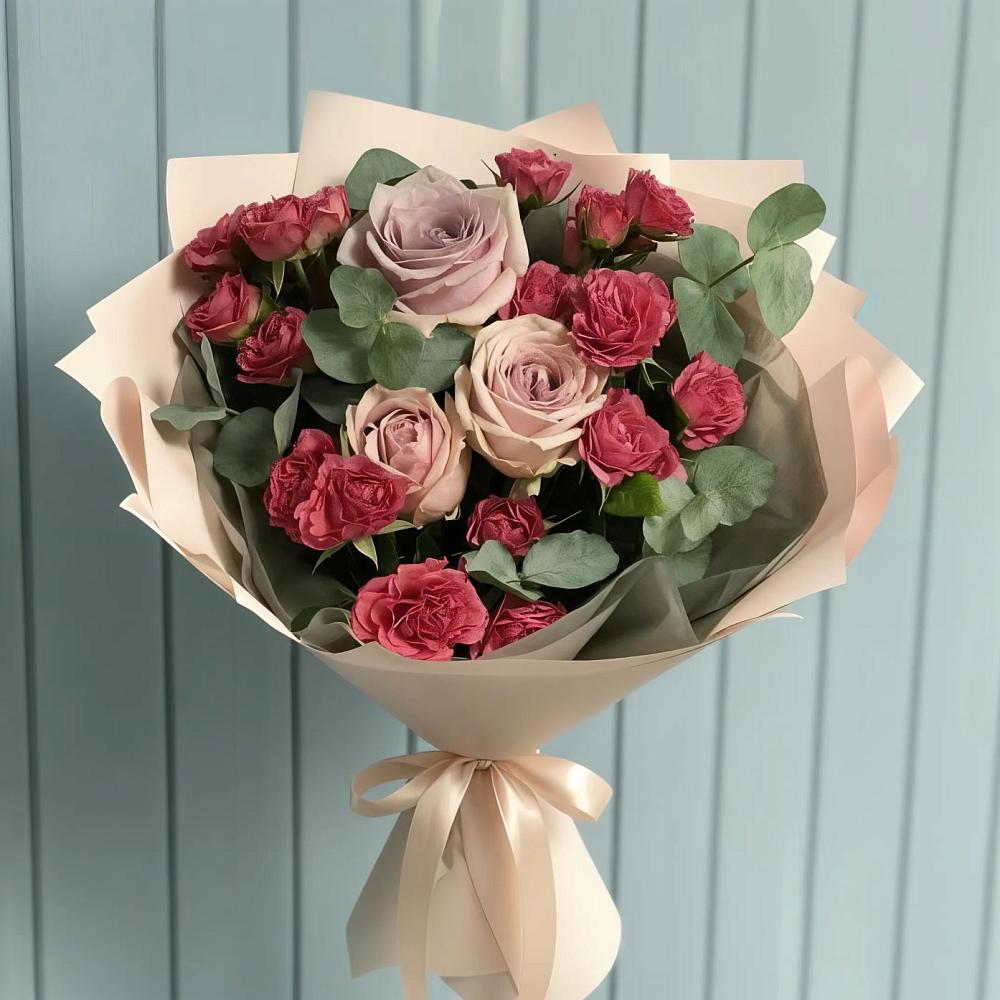 Букет цветов из: Гвоздики и Розы в Мекенской