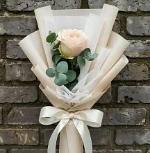 Букет цветов из:  Розы в Мекенской