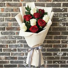 Букет цветов из:  Розы #REPLACE_PRED# Мекенской