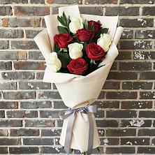 Букет цветов из:  Розы в Мекенской