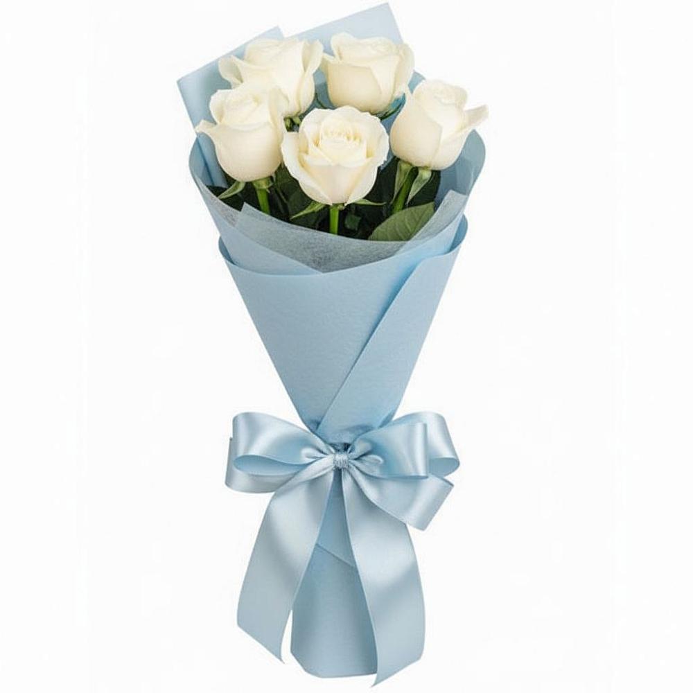 Букет 5 Белых роз Проуд в Мекенской