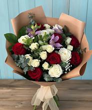 Букет цветов из:  Розы и Альстромерии в Мекенской