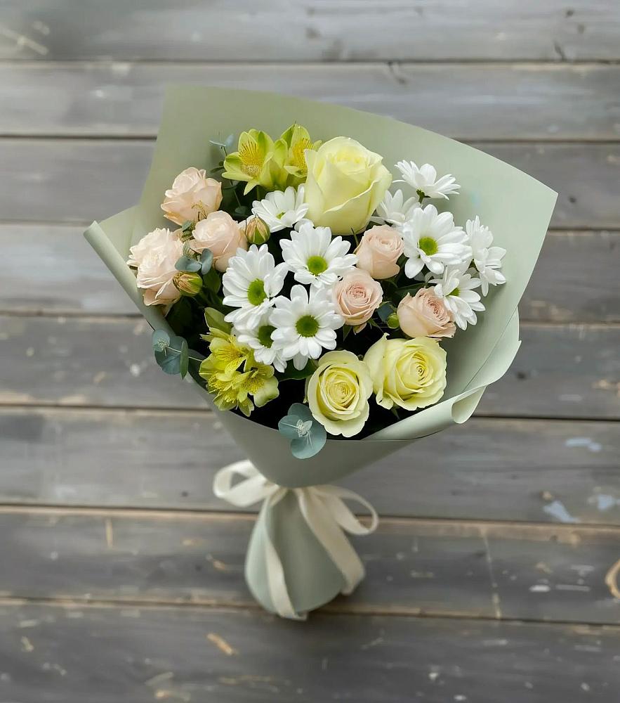 Букет цветов из: Альстромерии, Розы и Хризантемы в Мекенской