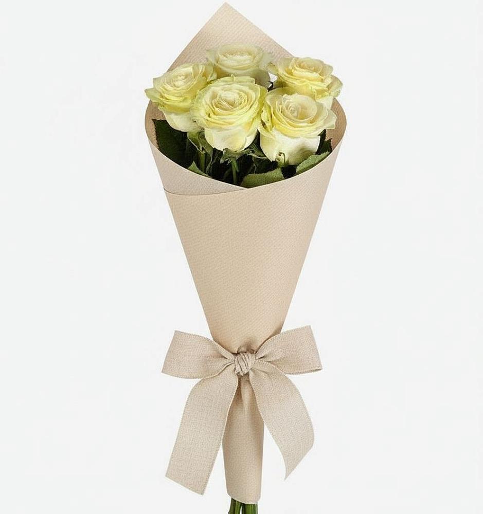 Букет цветов из: Розы в Мекенской