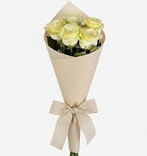 Букет цветов из:  Розы в Мекенской
