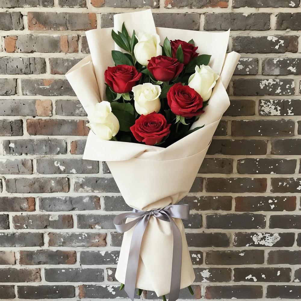 Букет цветов из: Розы в Мекенской