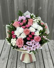 Букет цветов из:  Альстромерии, Гвоздики, Розы и Хризантемы #REPLACE_PRED# Мекенской