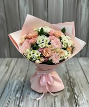 Букет цветов из:  Гвоздики, Розы и Хризантемы в Мекенской