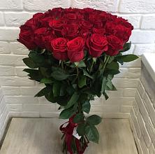 Букет Красные розы Гран При #REPLACE_PRED# Мекенской