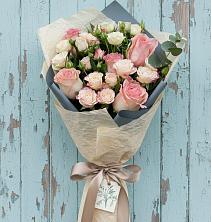 Букет цветов из:  Розы в Мекенской