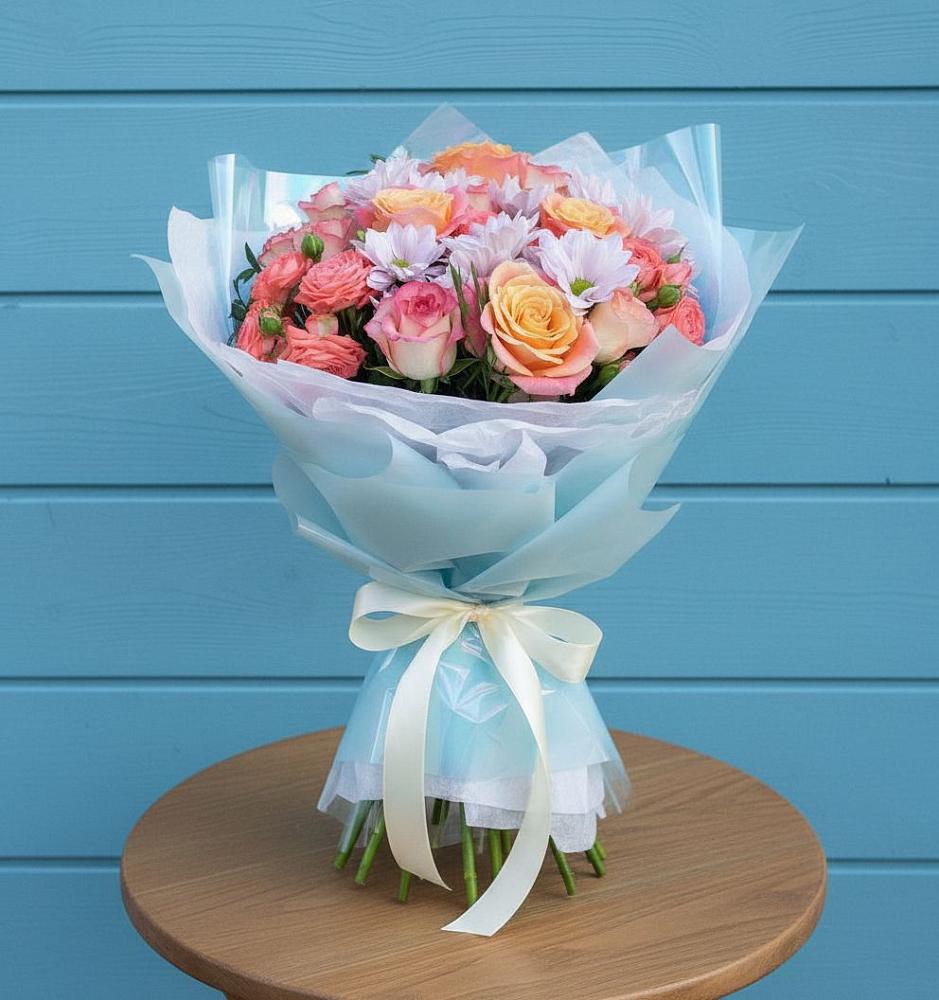 Букет цветов из: Хризантемы и Розы в Мекенской