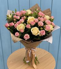 Букет цветов из:  Розы в Мекенской